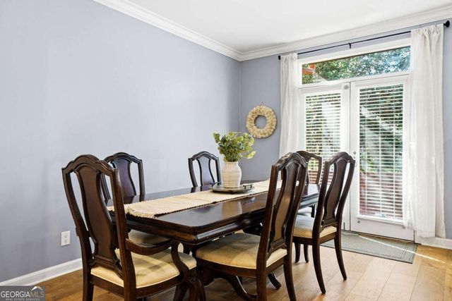 47 Willow Glen, Atlanta, GA 30342