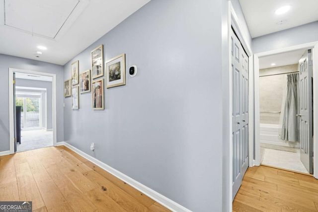 47 Willow Glen, Atlanta, GA 30342