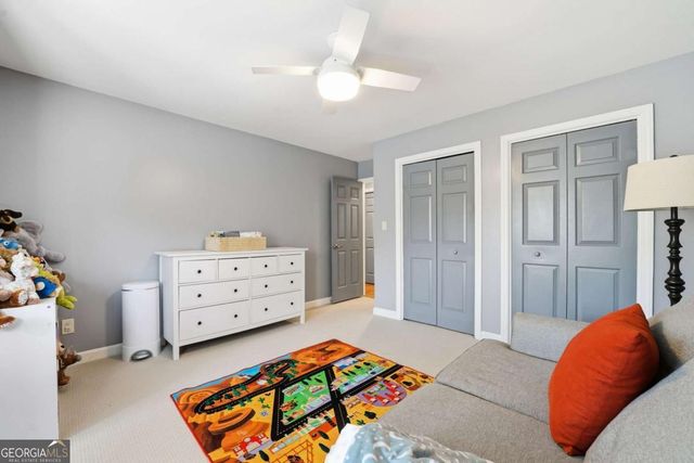 47 Willow Glen, Atlanta, GA 30342