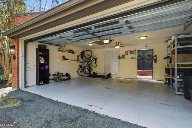 47 Willow Glen, Atlanta, GA 30342