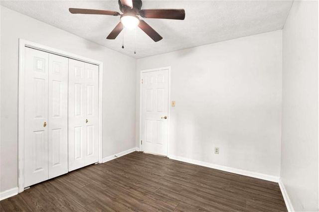 6988 Tan Bark Court, Riverdale, GA 30296
