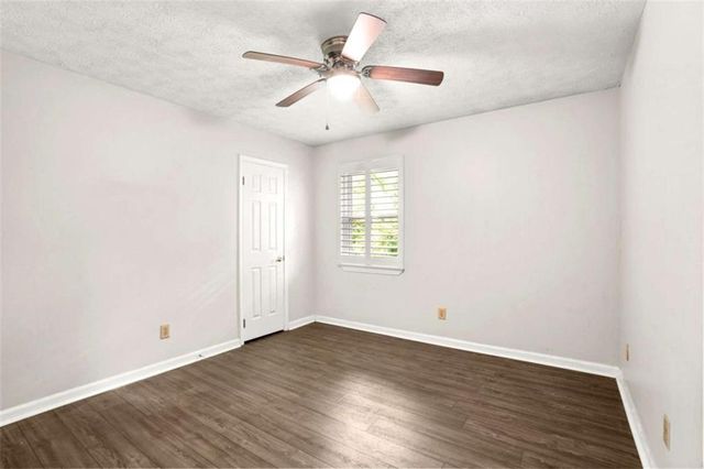 6988 Tan Bark Court, Riverdale, GA 30296