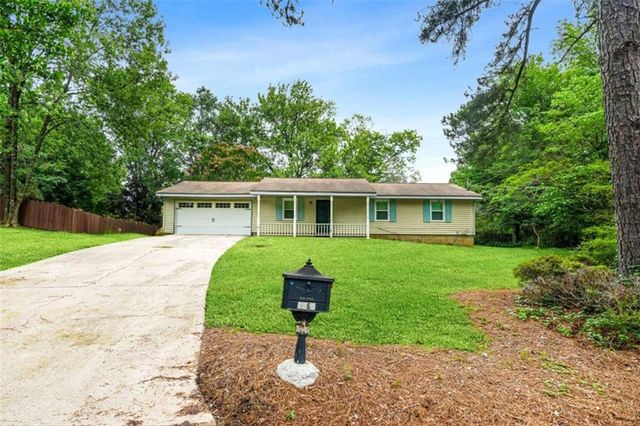 6988 Tan Bark Court, Riverdale, GA 30296