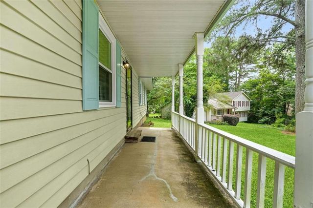 6988 Tan Bark Court, Riverdale, GA 30296