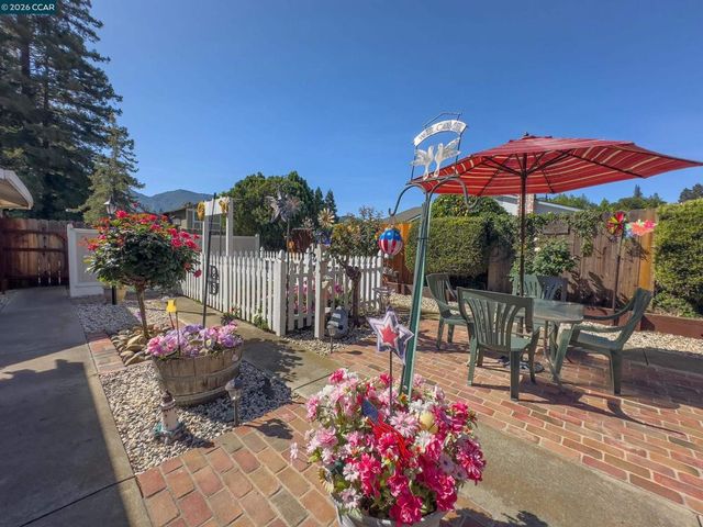 314 Semillon Cir, Clayton, CA 94517