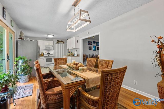 1404 Patterson Street, Guntersville, AL 35976