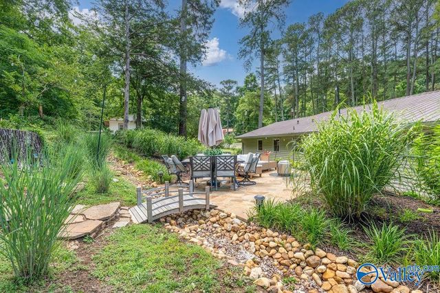 1404 Patterson Street, Guntersville, AL 35976