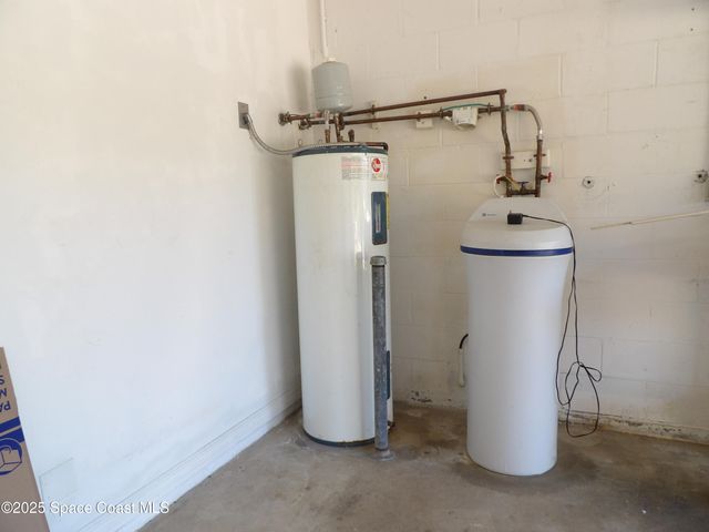 1348 Sandusky Street SE, Palm Bay, FL 32909