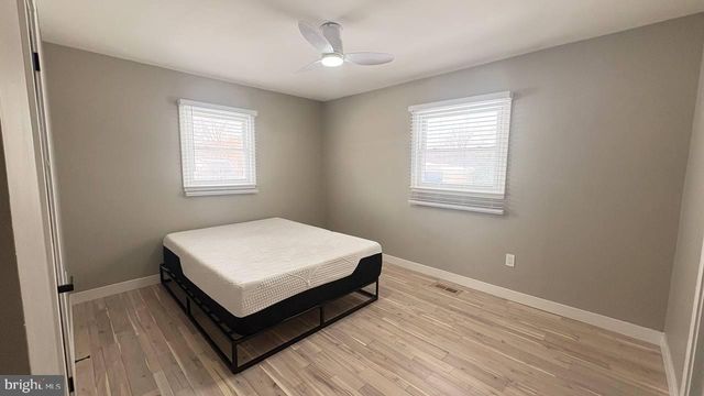 13223 HAWTHORN LN, Woodbridge, VA 22193