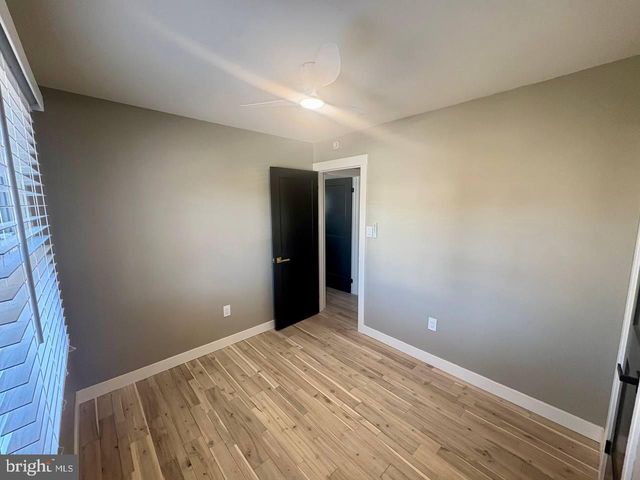 13223 HAWTHORN LN, Woodbridge, VA 22193