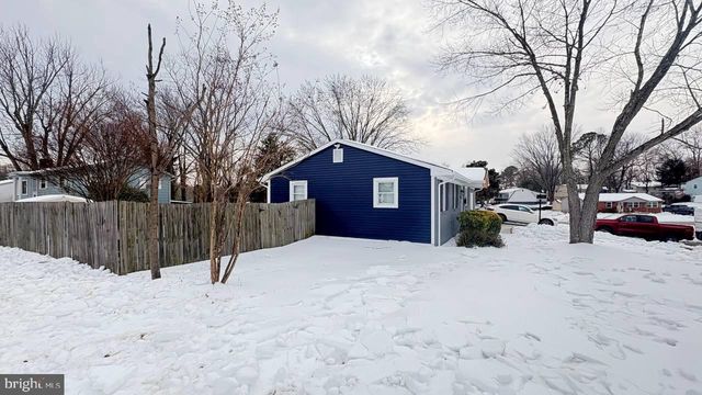 13223 HAWTHORN LN, Woodbridge, VA 22193