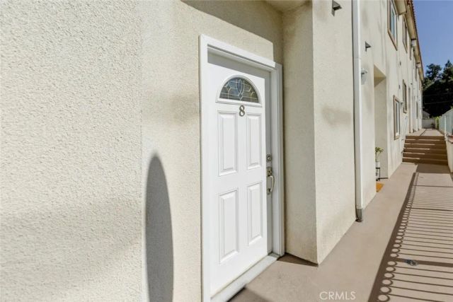2345 Montrose Avenue 8, Montrose, CA 91020