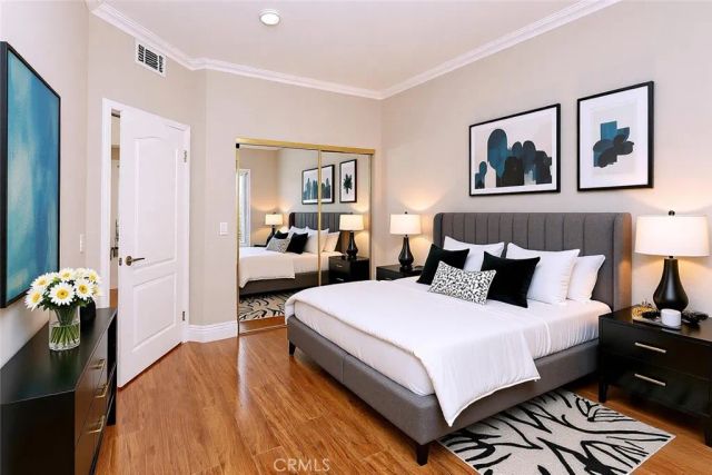 2345 Montrose Avenue 8, Montrose, CA 91020