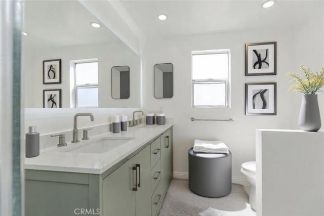 2345 Montrose Avenue 8, Montrose, CA 91020