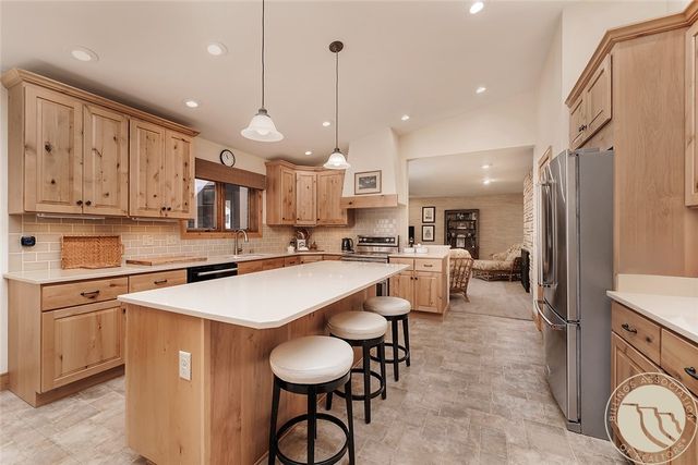 3065 Gregory DRIVE W, Billings, MT 59102