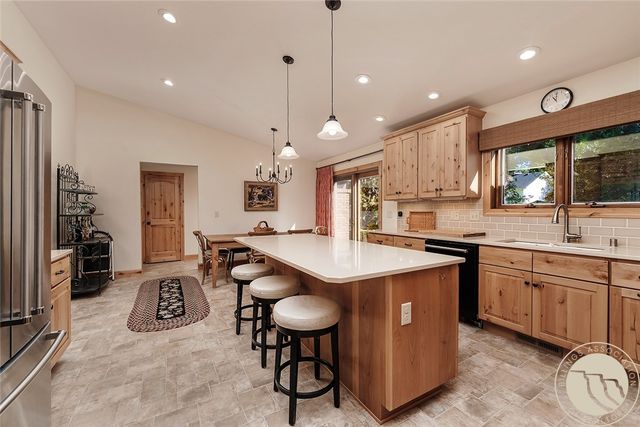 3065 Gregory DRIVE W, Billings, MT 59102