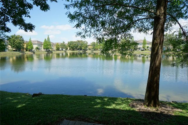 8945 MOONLIT MEADOWS LOOP, Riverview, FL 33578