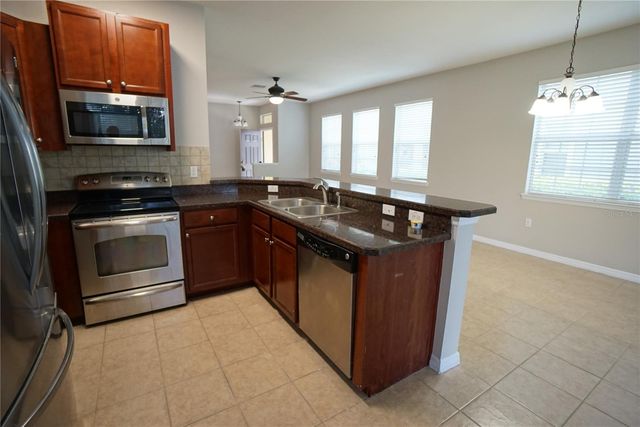 8945 MOONLIT MEADOWS LOOP, Riverview, FL 33578