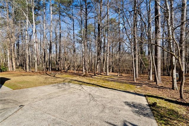 1660 Carlson SW Lane, Marietta, GA 30064