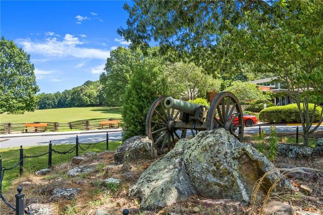 1660 Carlson SW Lane, Marietta, GA 30064