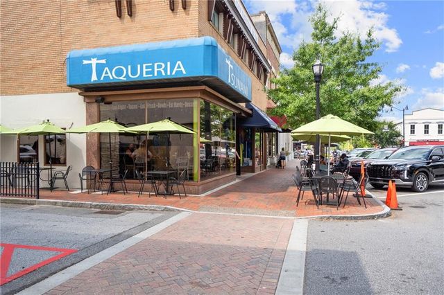 1660 Carlson SW Lane, Marietta, GA 30064