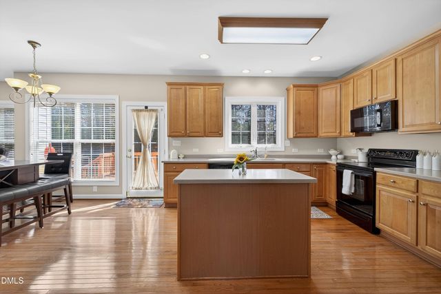 112 Natchez Court, Cary, NC 27519