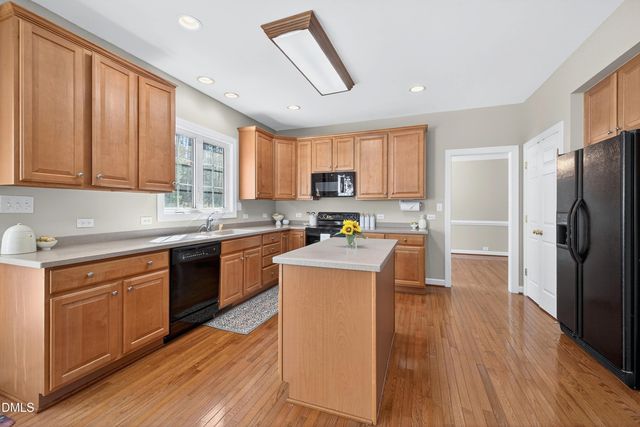 112 Natchez Court, Cary, NC 27519