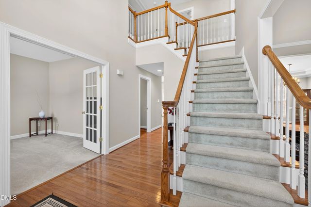 112 Natchez Court, Cary, NC 27519