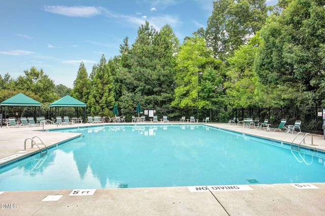 112 Natchez Court, Cary, NC 27519