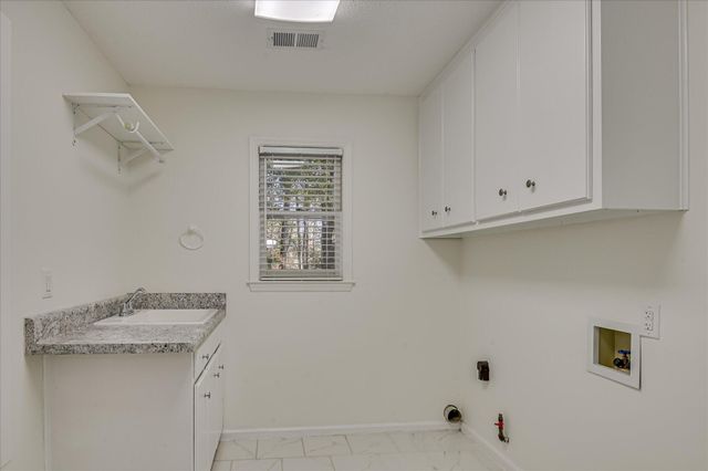 858 Park Chase Drive, Evans, GA 30809