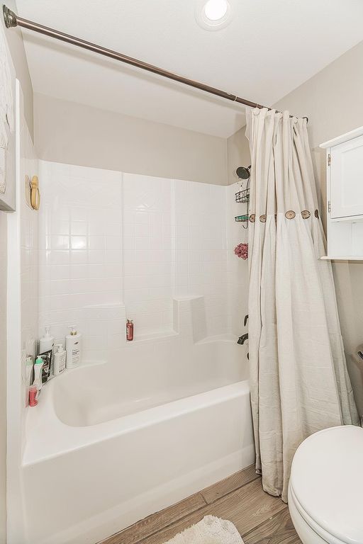 Image 25 of property listing at 4475 Crown Bluffs Drive, Madera, CA 93636