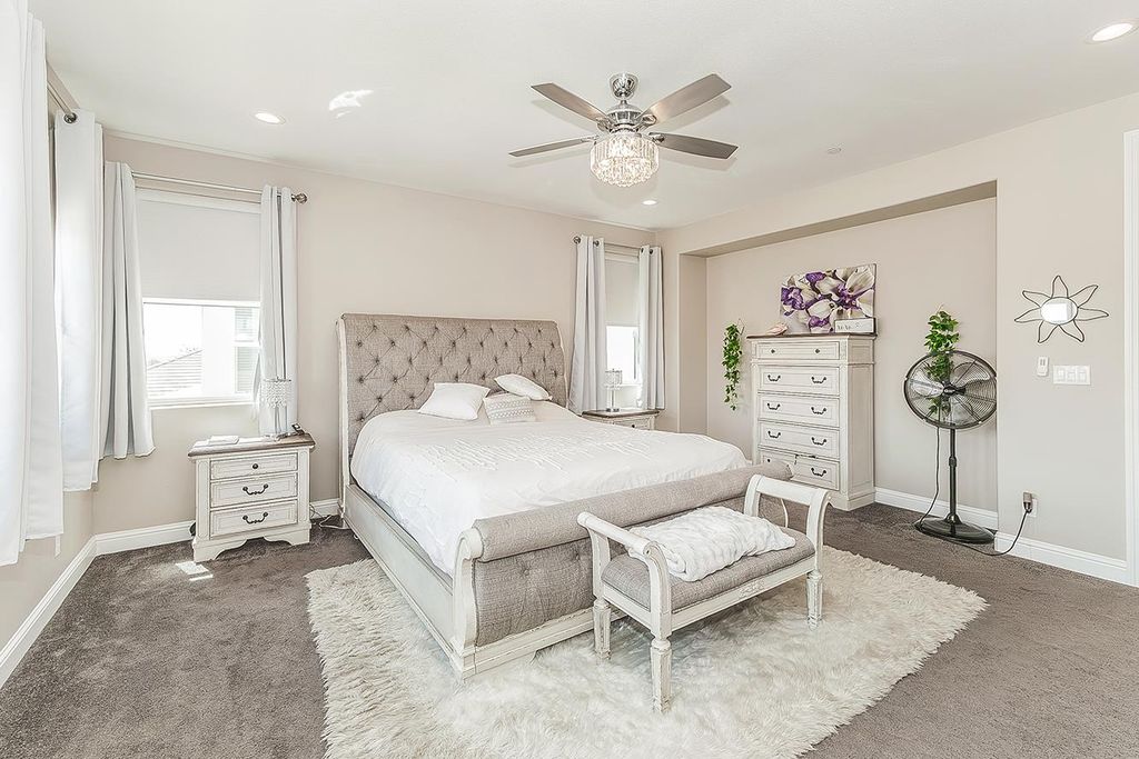 Image 32 of property listing at 4475 Crown Bluffs Drive, Madera, CA 93636