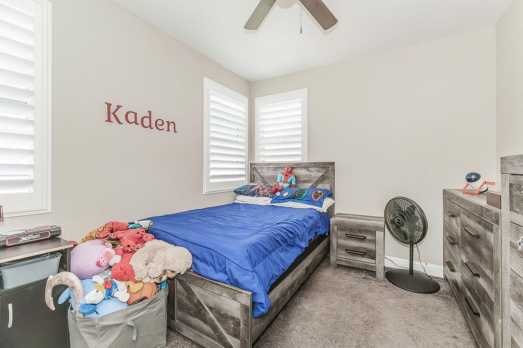 Image 38 of property listing at 4475 Crown Bluffs Drive, Madera, CA 93636