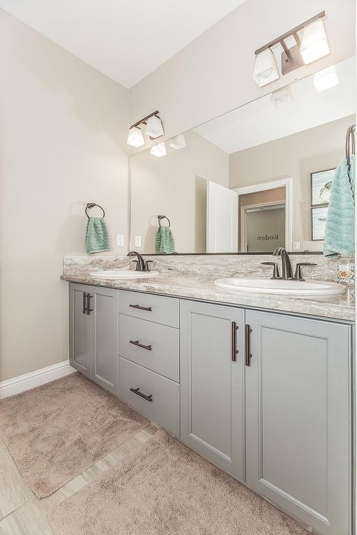 Image 40 of property listing at 4475 Crown Bluffs Drive, Madera, CA 93636