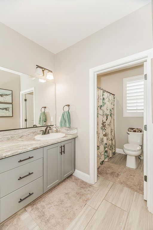 Image 41 of property listing at 4475 Crown Bluffs Drive, Madera, CA 93636
