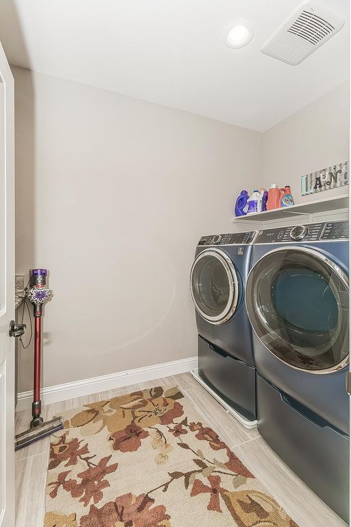 Image 45 of property listing at 4475 Crown Bluffs Drive, Madera, CA 93636