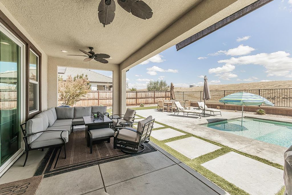 Image 46 of property listing at 4475 Crown Bluffs Drive, Madera, CA 93636