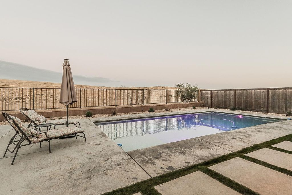 Image 77 of property listing at 4475 Crown Bluffs Drive, Madera, CA 93636