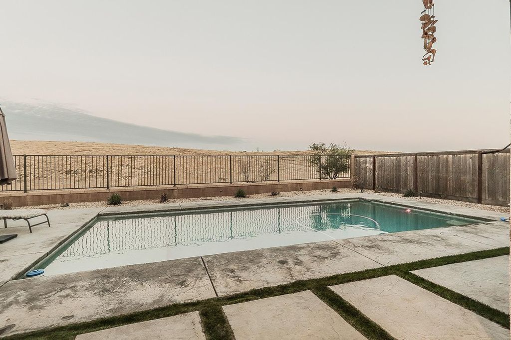 Image 78 of property listing at 4475 Crown Bluffs Drive, Madera, CA 93636
