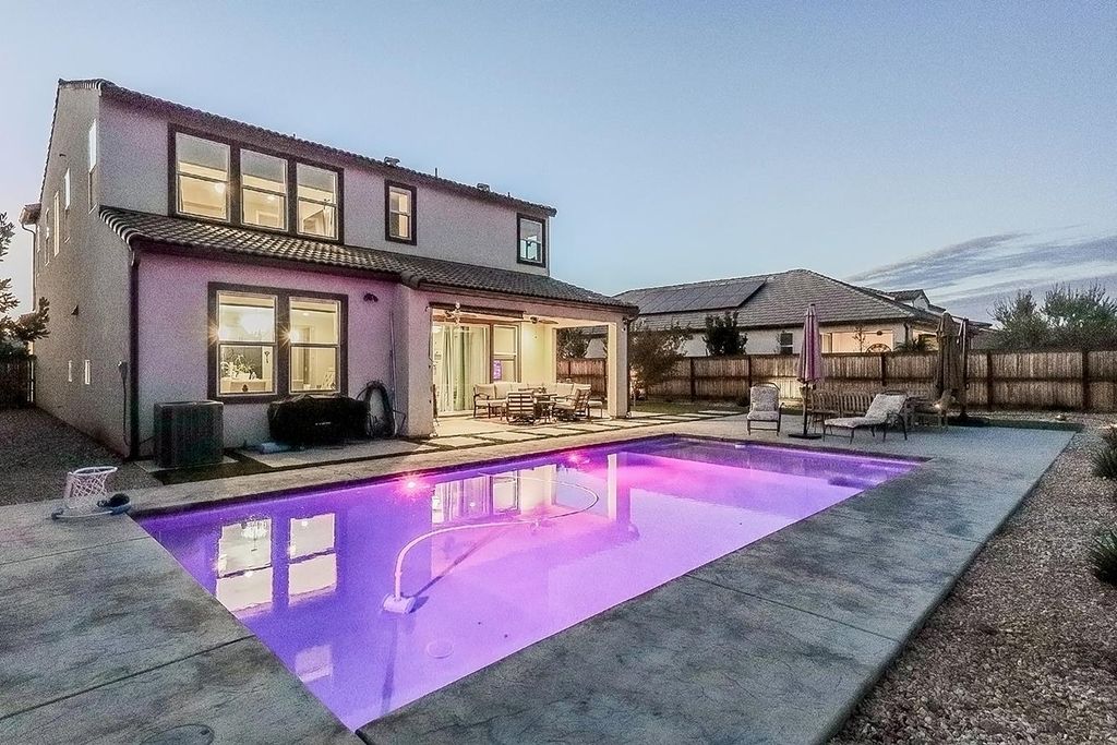 Image 89 of property listing at 4475 Crown Bluffs Drive, Madera, CA 93636