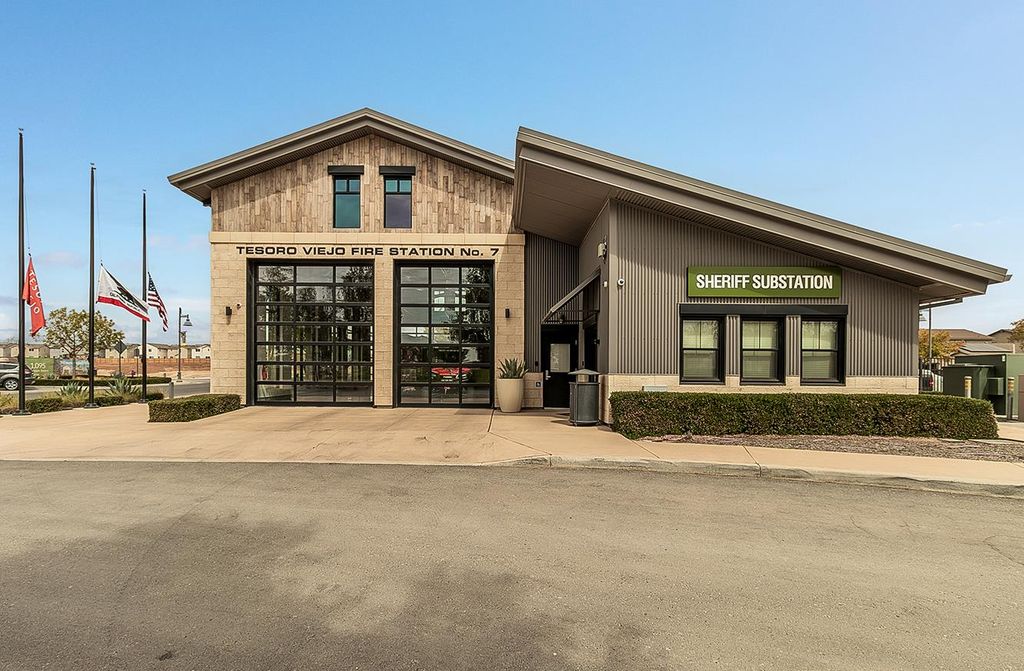 Image 93 of property listing at 4475 Crown Bluffs Drive, Madera, CA 93636