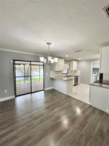 4633 BROOKSDALE DRIVE, Sarasota, FL 34232