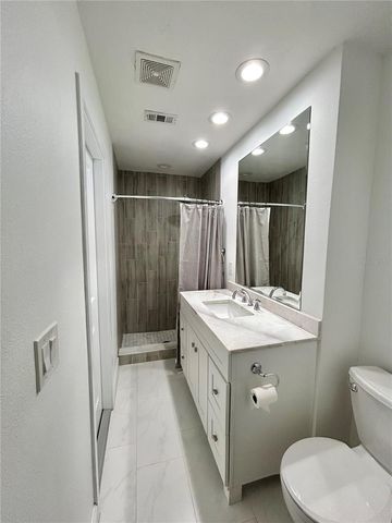 4633 BROOKSDALE DRIVE, Sarasota, FL 34232