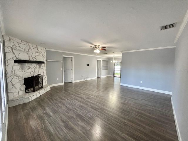 4633 BROOKSDALE DRIVE, Sarasota, FL 34232