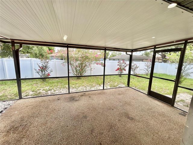 4633 BROOKSDALE DRIVE, Sarasota, FL 34232