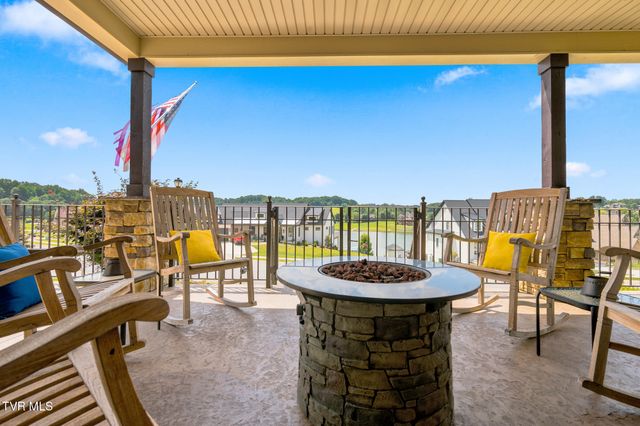 229 Forest Lane N, Blountville, TN 37617