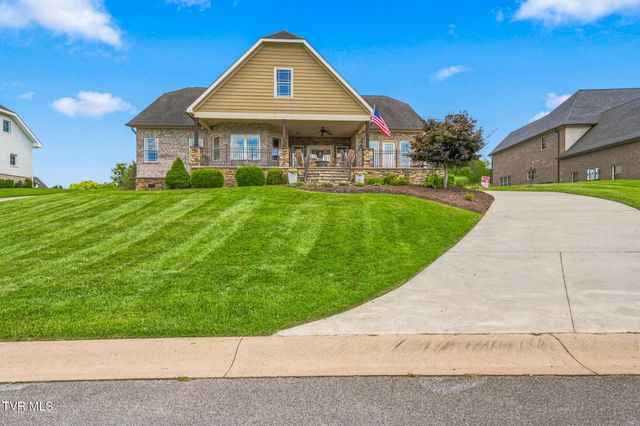229 Forest Lane N, Blountville, TN 37617