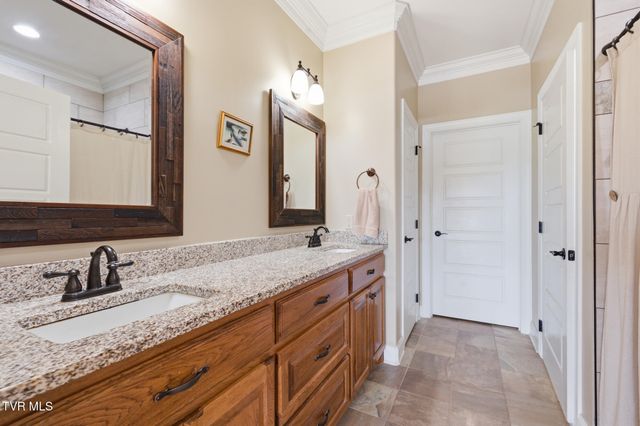 229 Forest Lane N, Blountville, TN 37617