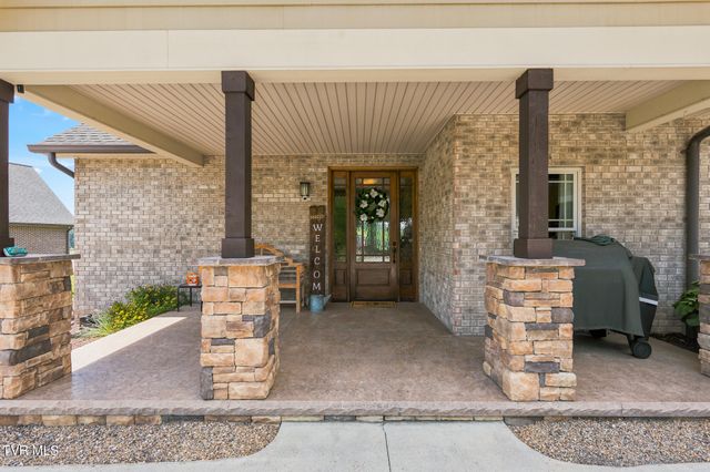 229 Forest Lane N, Blountville, TN 37617