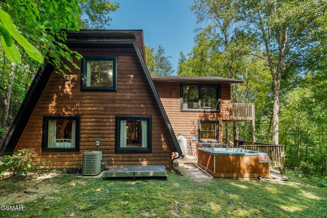 459 Sugar Mtn Way, Pigeon Forge, TN 37863